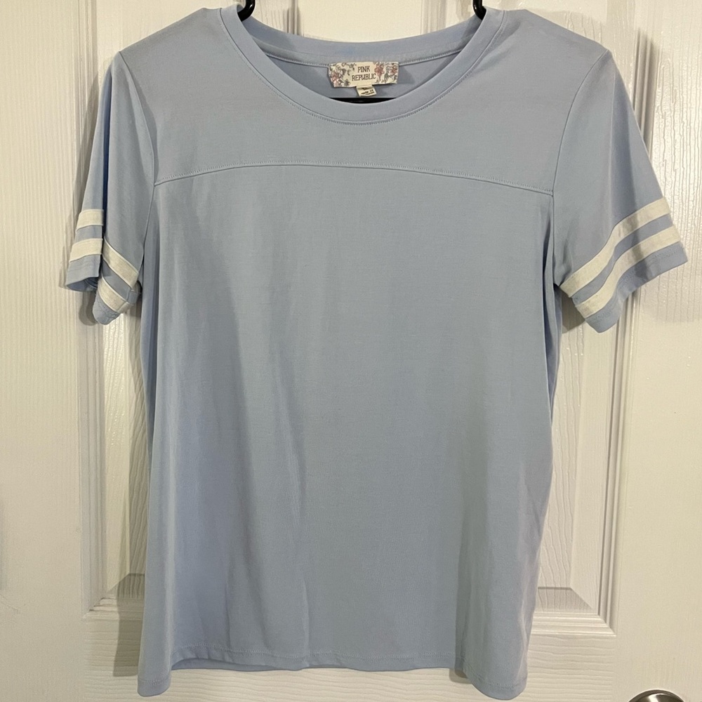Pink republic tshirt jersey style xl baby blue